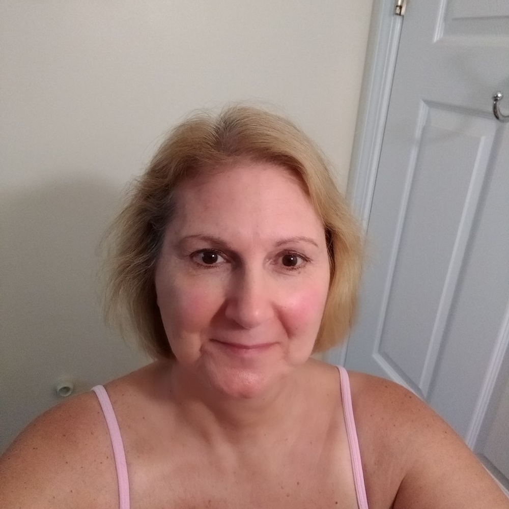 Meet your Posher, Debbie